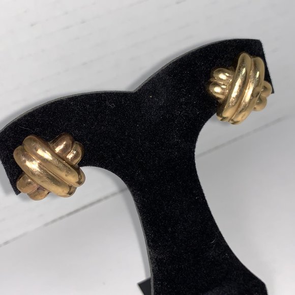 14 Kt Gold X Shaped Earrings - Picture 3 of 14